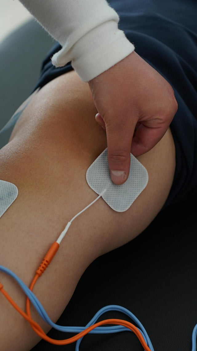 Electrical stimulation on knee