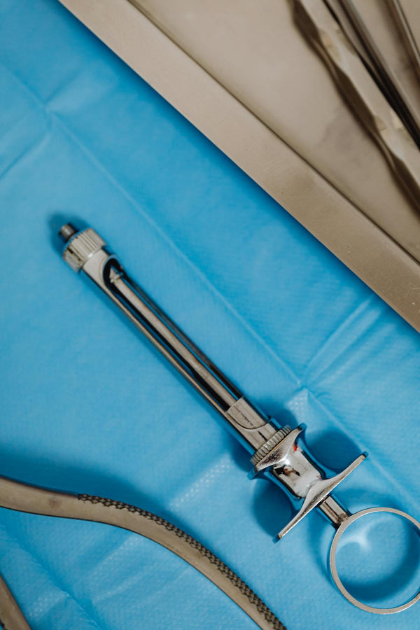 Surgical steel instrument