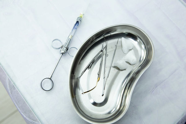 Sterile tools in kidney tray
