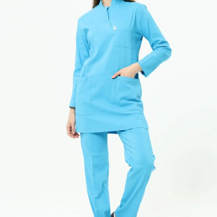 Blauer Stretch-OP-Anzug