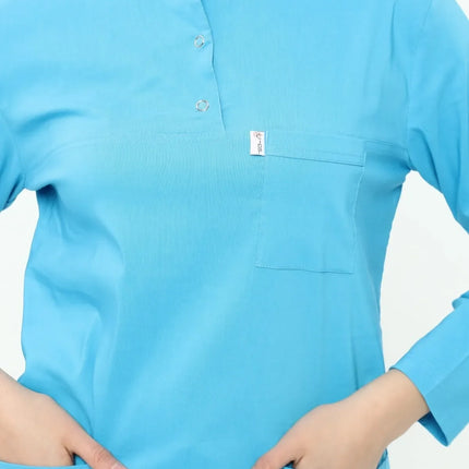 Blauer Stretch-OP-Anzug