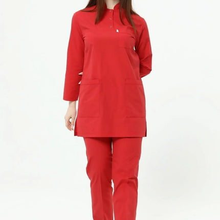 Roter, schlichter OP-Anzug aus Terycotton